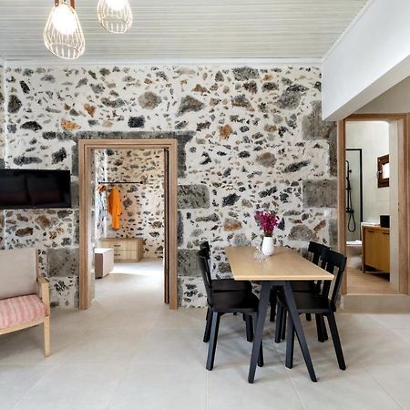 Mirthia Apartments 플라키아스 외부 사진