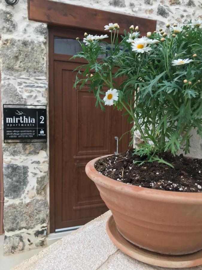 Mirthia Apartments 플라키아스 외부 사진