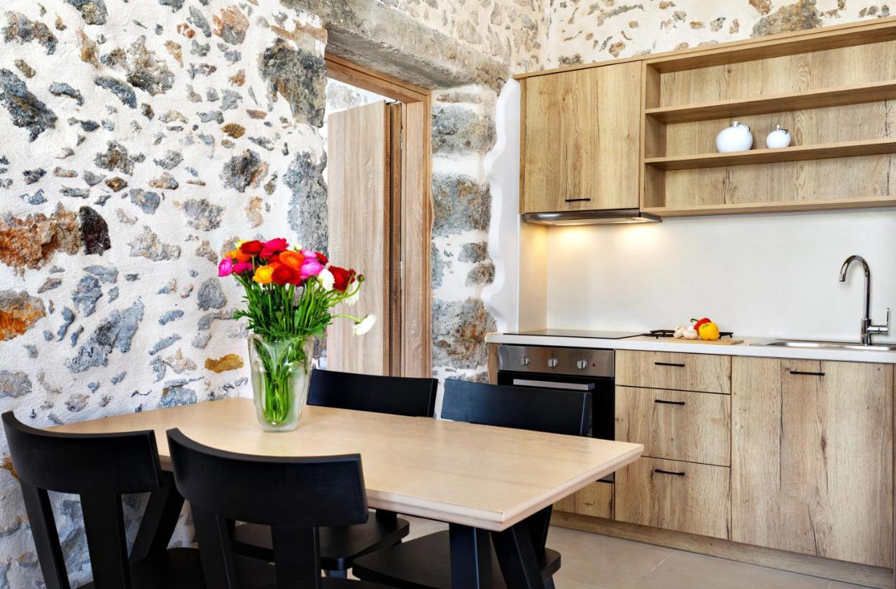 Mirthia Apartments 플라키아스 외부 사진